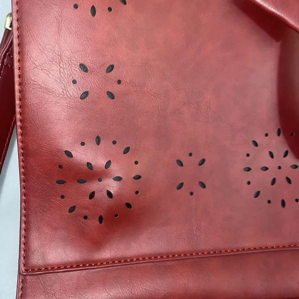 Ecosusi Vegan Leather red purse Briefcase Padded Laptop Messenger Office bow